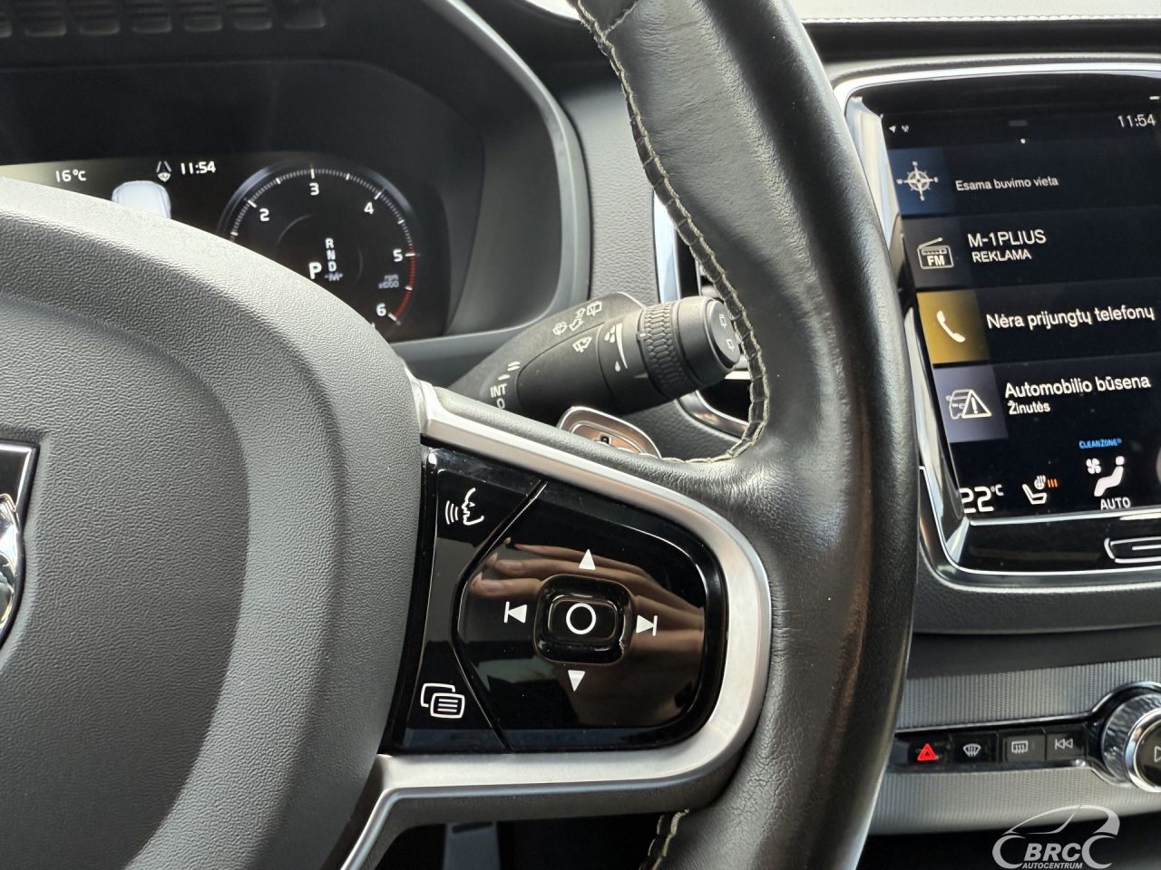 Volvo XC90 | 31