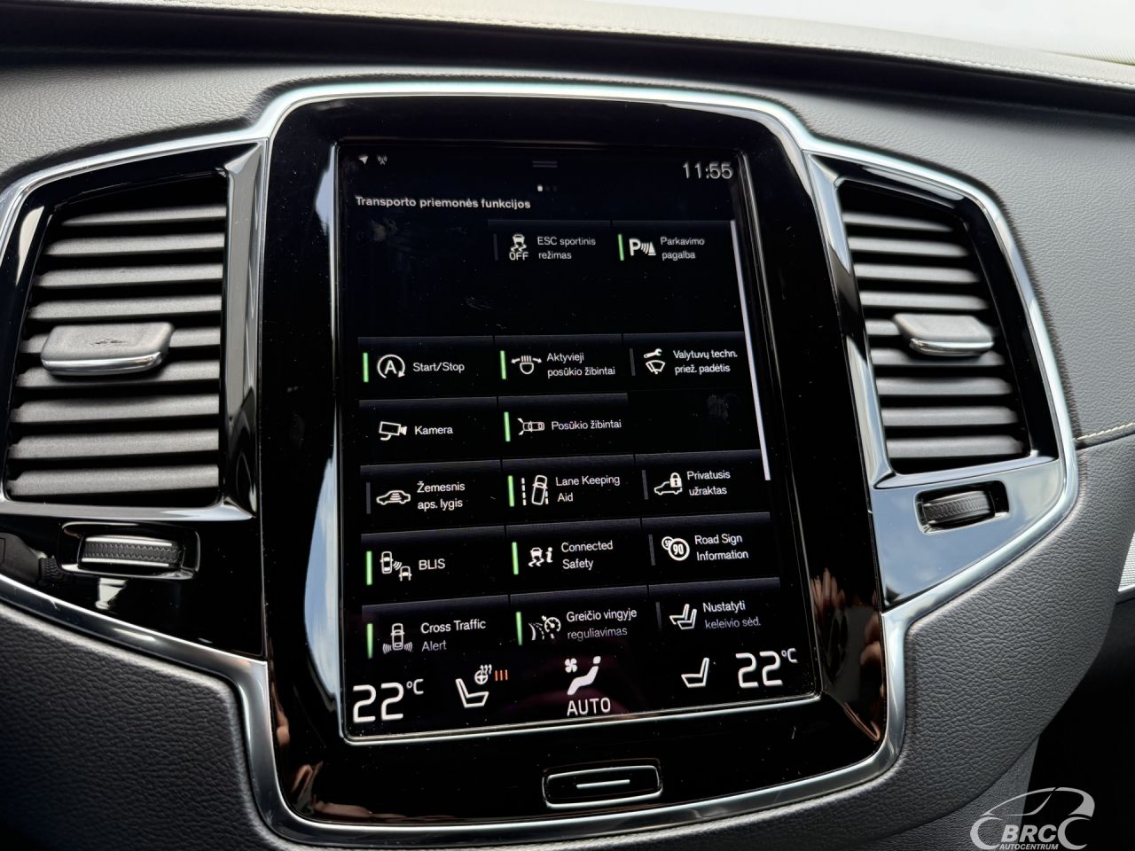 Volvo XC90 | 39