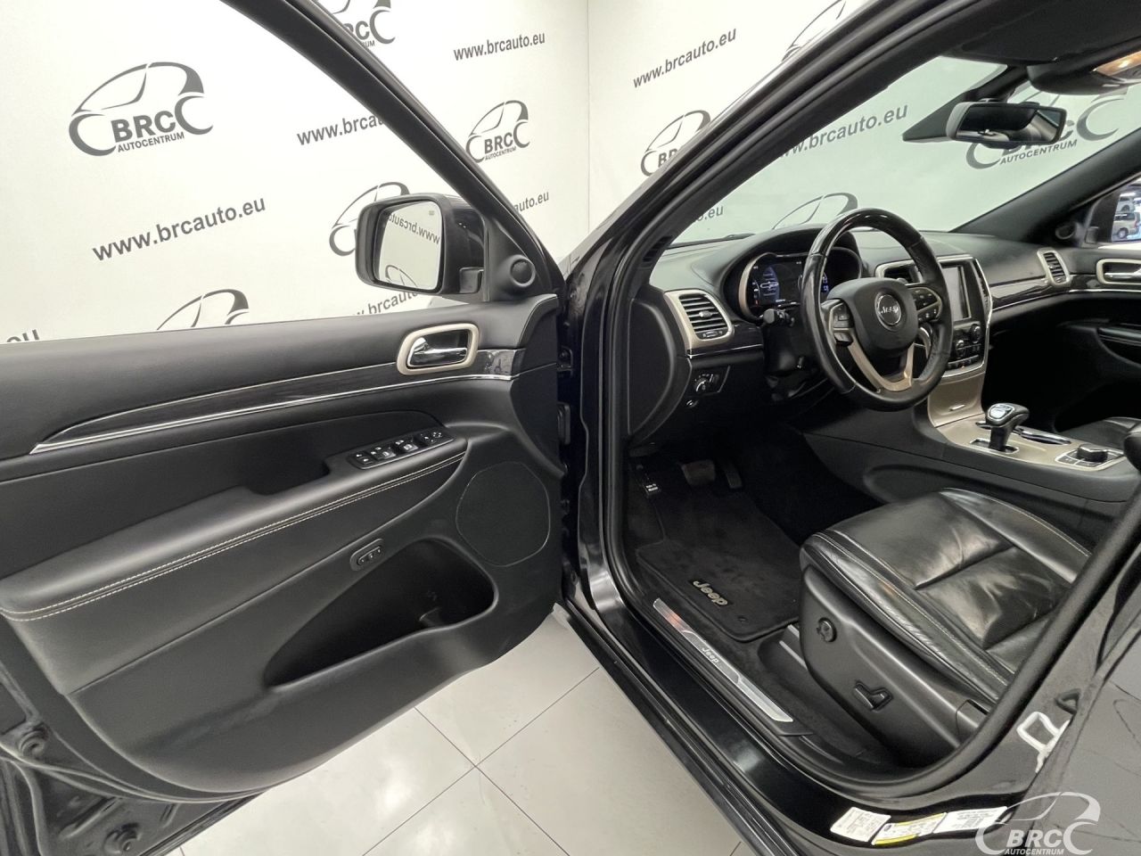 Jeep Grand Cherokee | 23