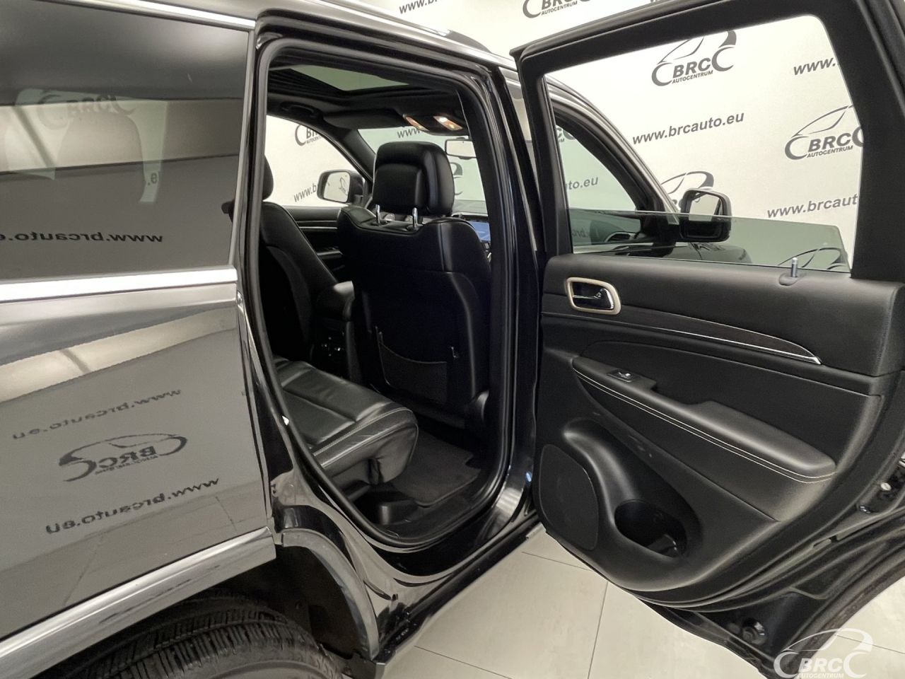 Jeep Grand Cherokee | 16