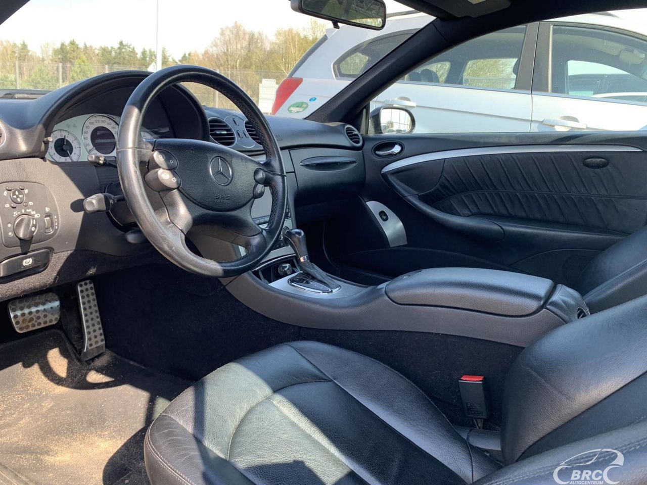 Mercedes-Benz CLK200 | 12