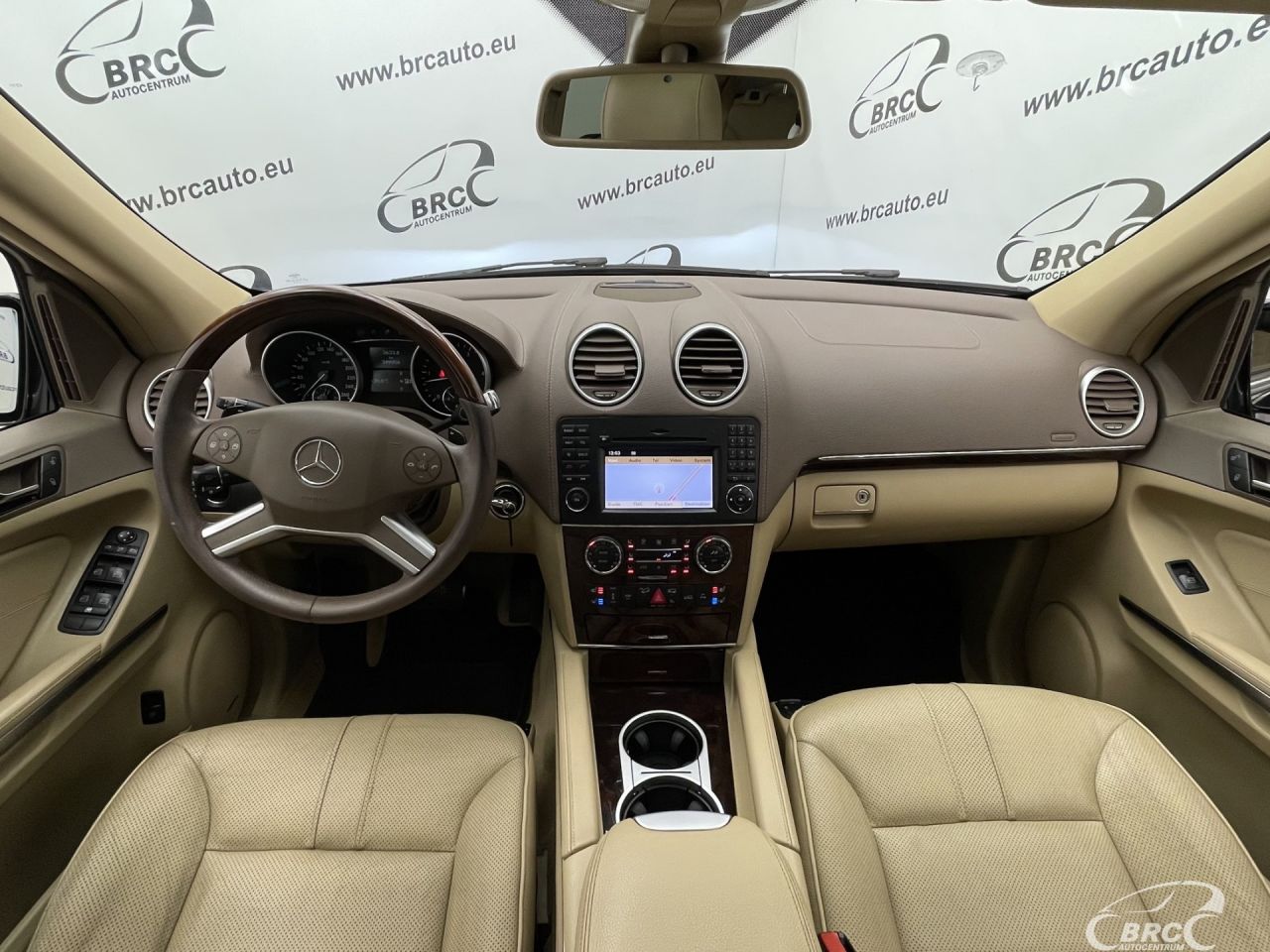 Mercedes-Benz ML320 | 3