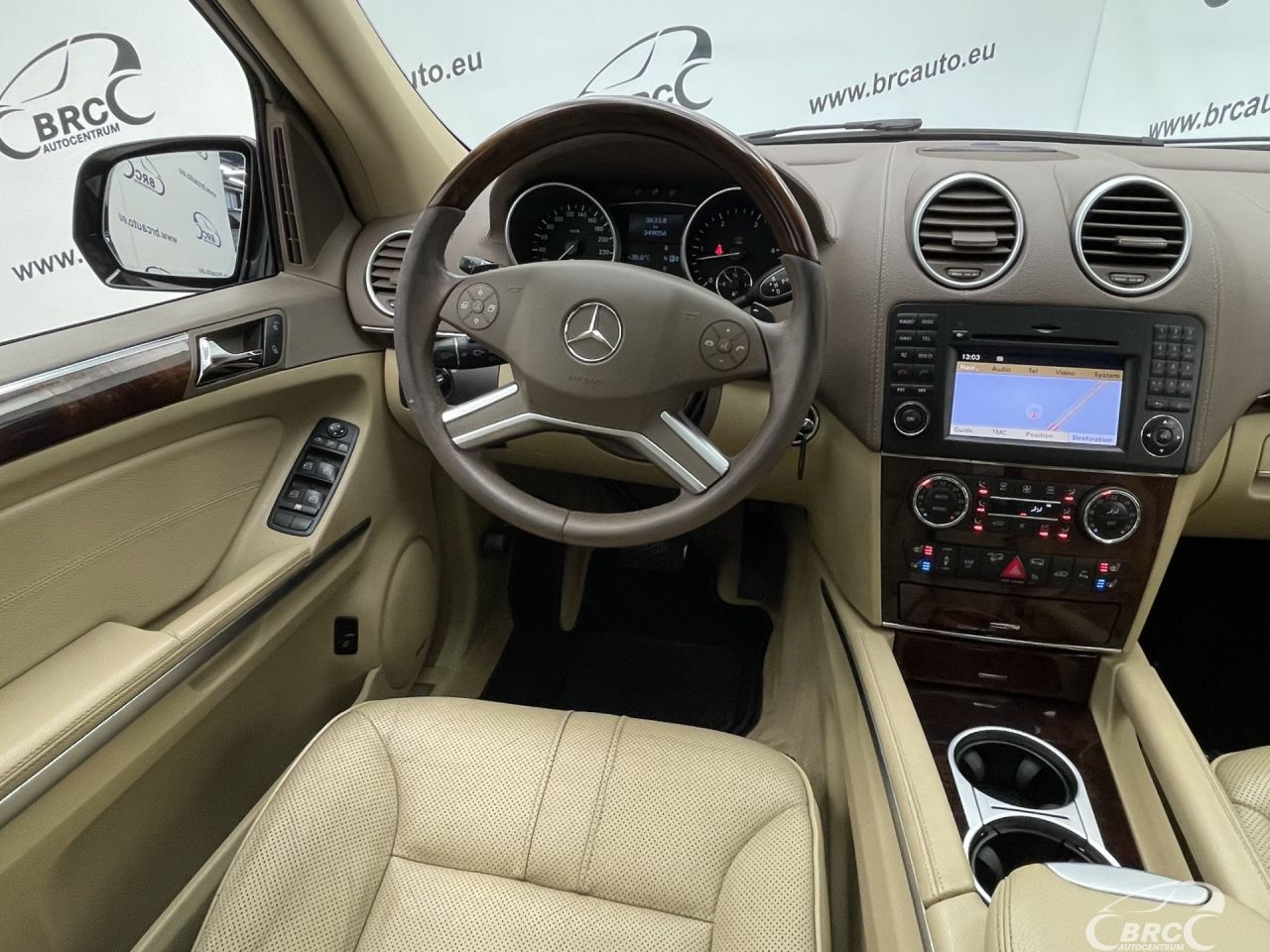 Mercedes-Benz ML320 | 22