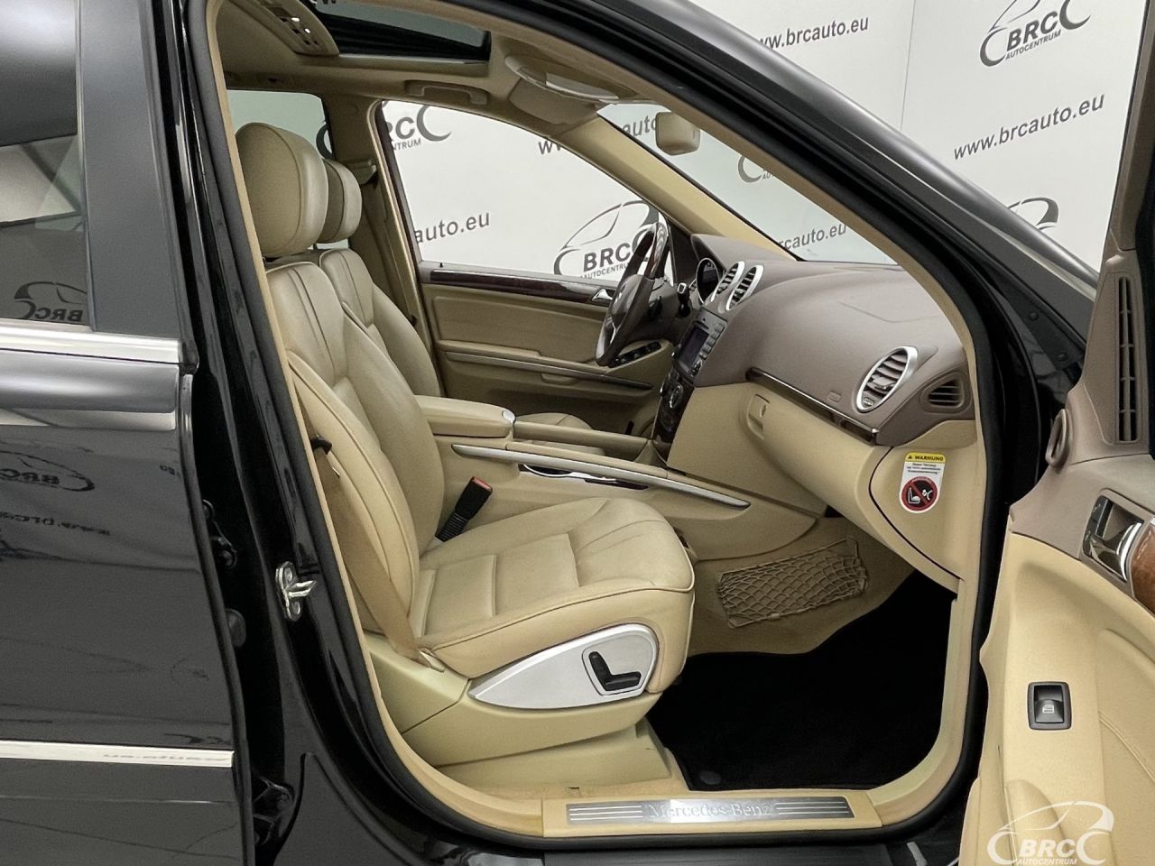 Mercedes-Benz ML320 | 5