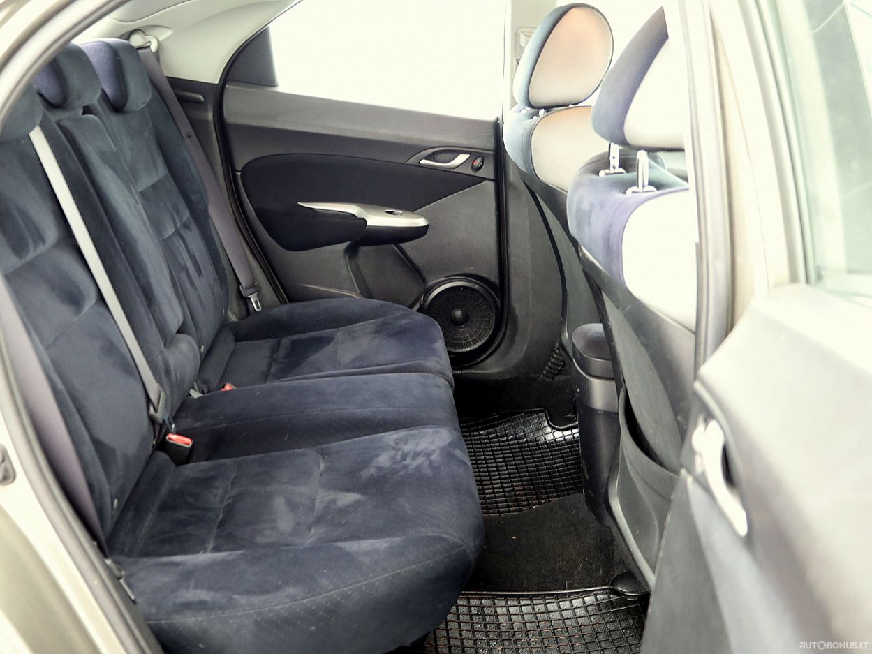 Honda Civic | 6