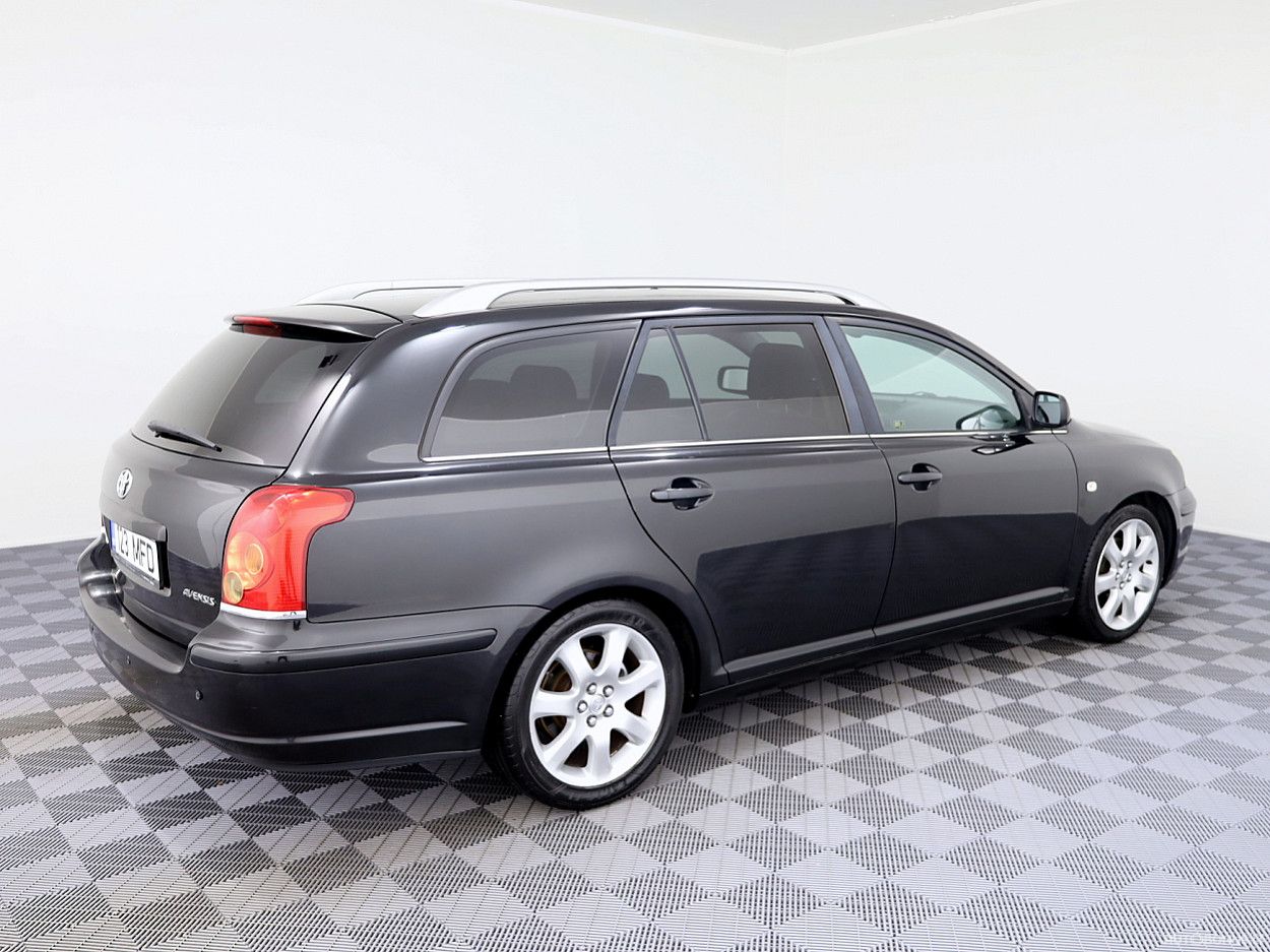 Toyota Avensis | 2