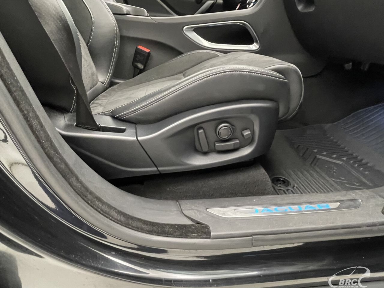Jaguar F-Pace | 5