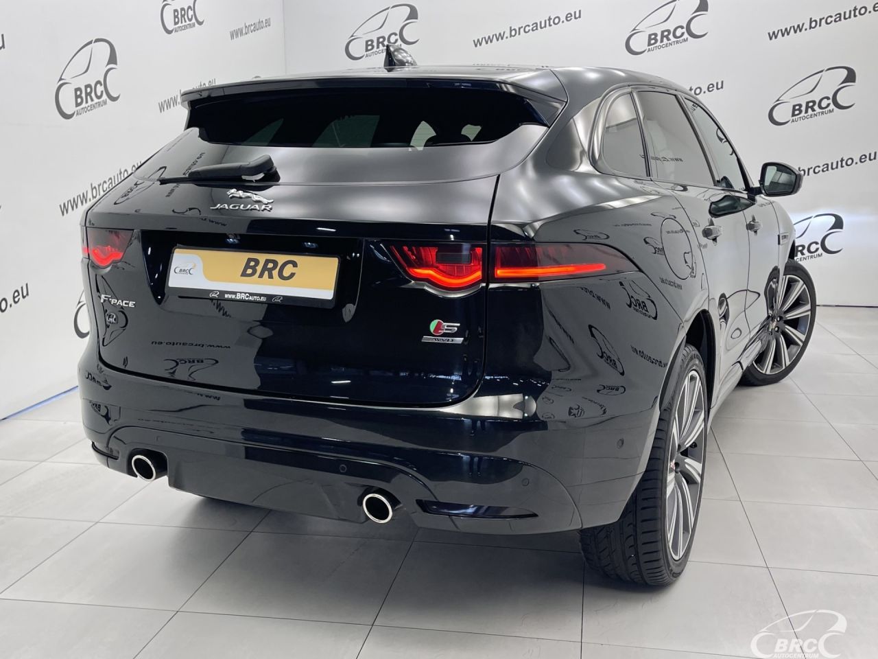 Jaguar F-Pace | 56