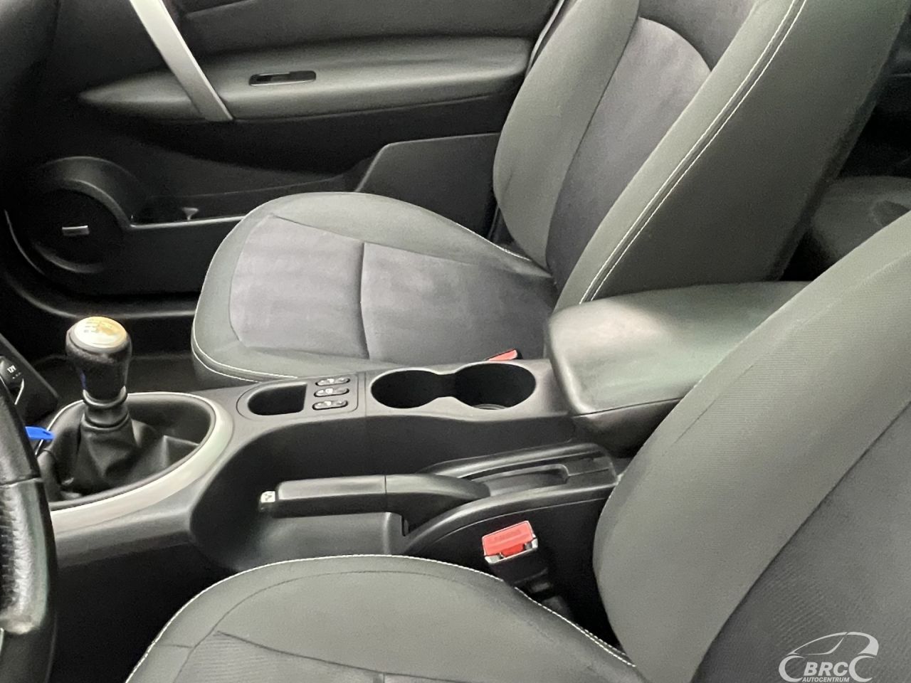 Nissan Qashqai+2 | 24