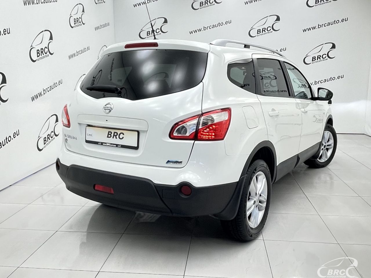 Nissan Qashqai+2 | 51