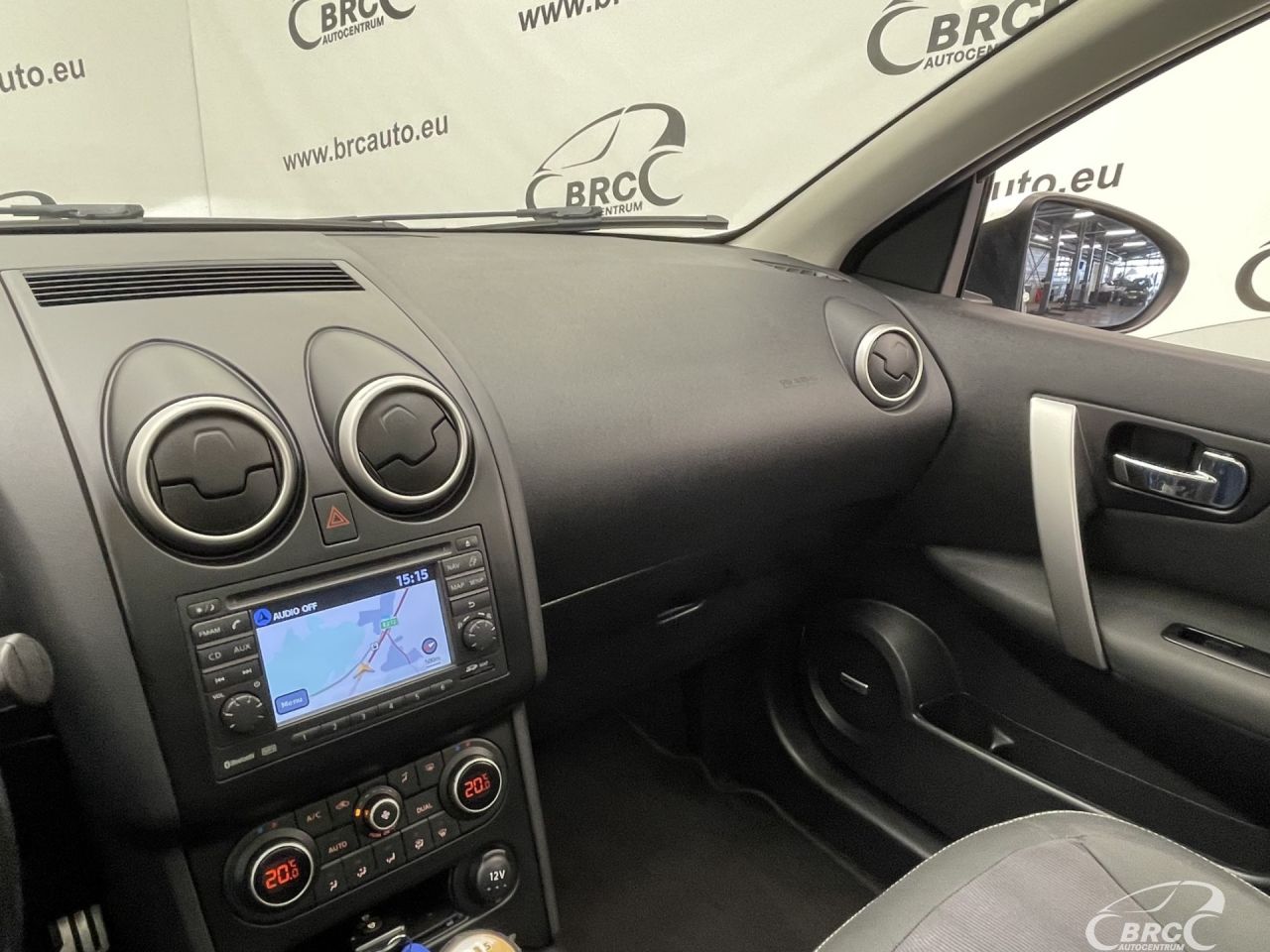 Nissan Qashqai+2 | 30
