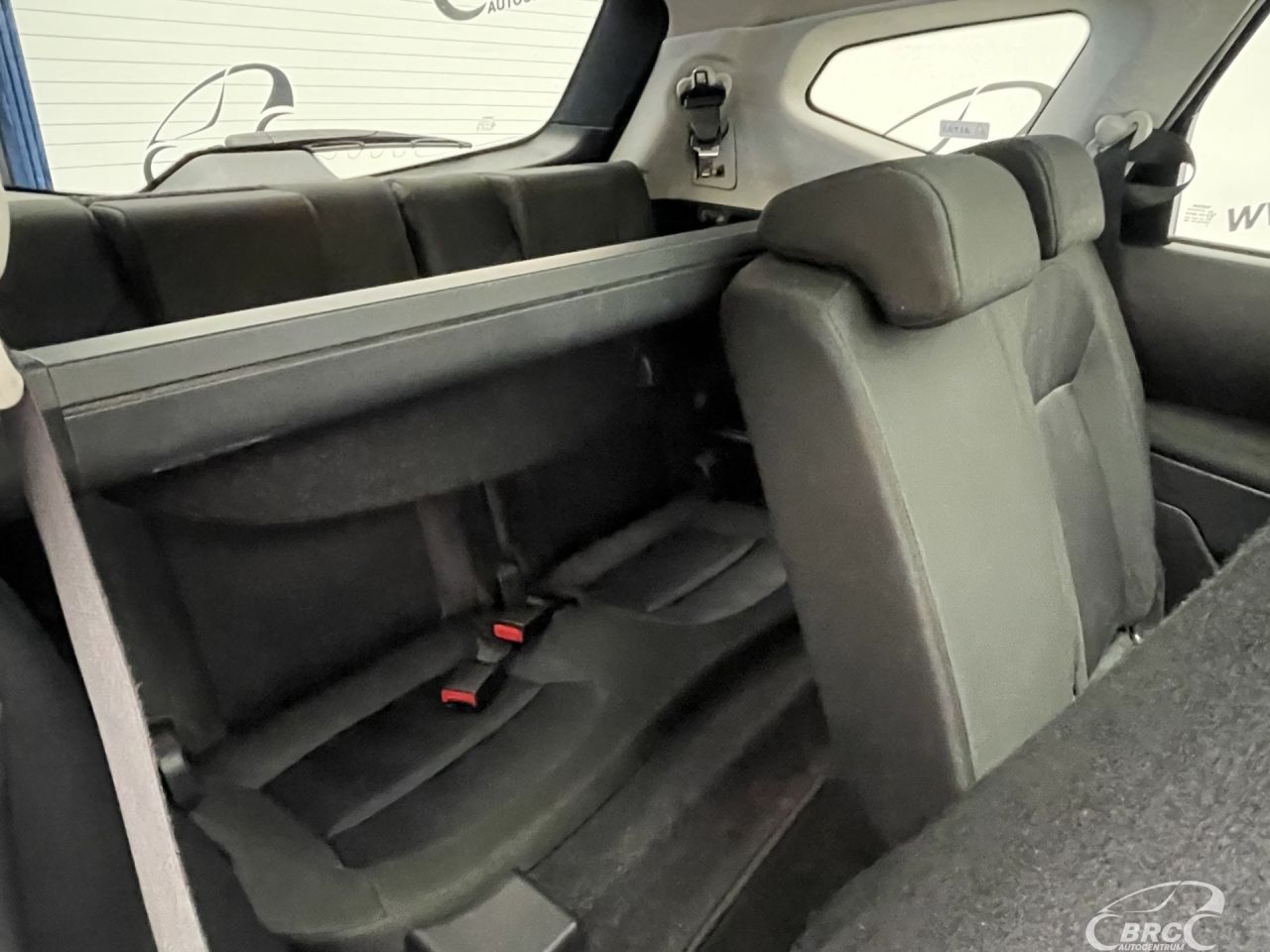Nissan Qashqai+2 | 13