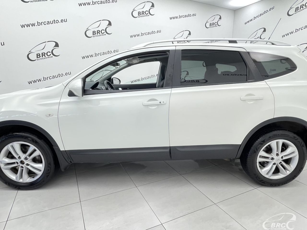 Nissan Qashqai+2 | 51