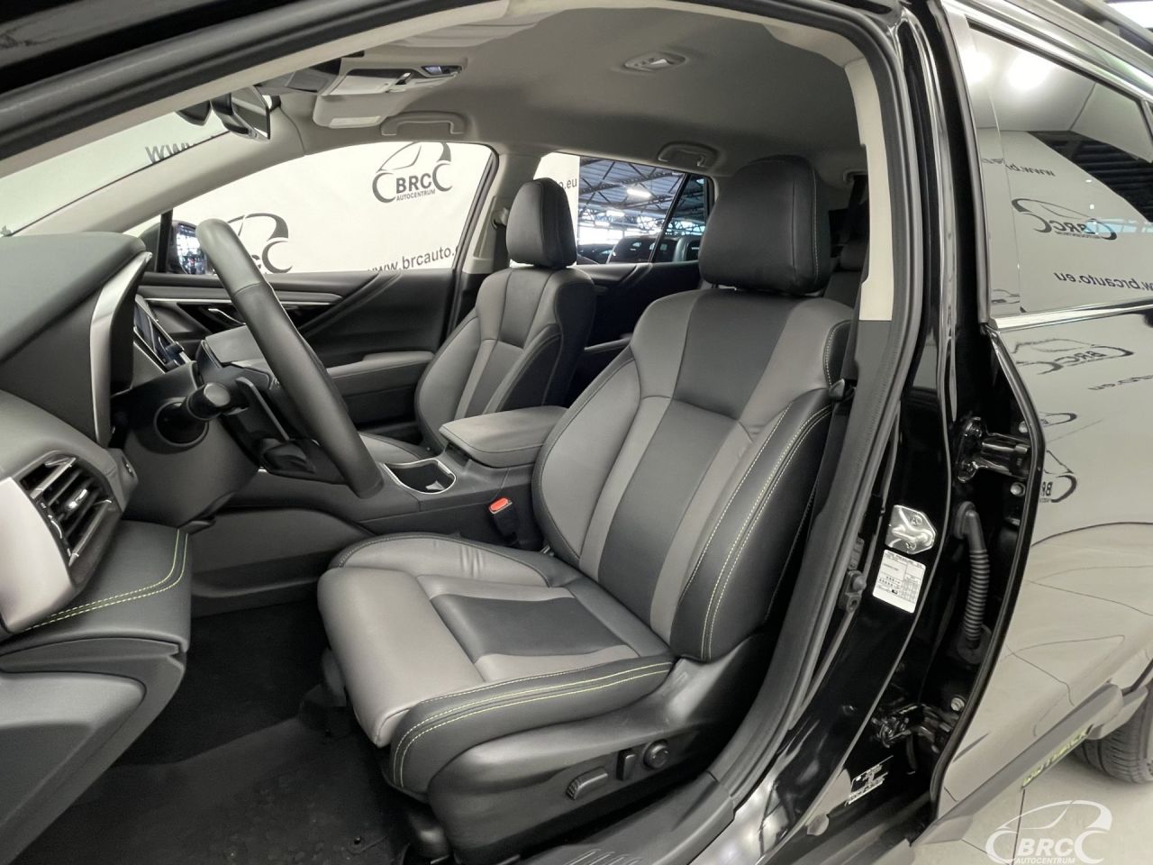 Subaru Outback | 24