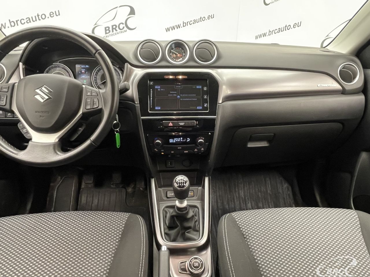 Suzuki Vitara | 25
