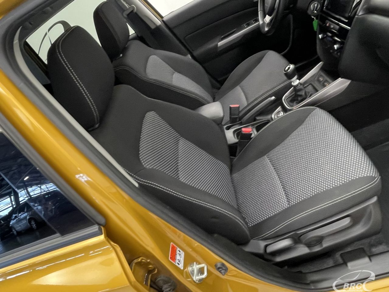 Suzuki Vitara | 7