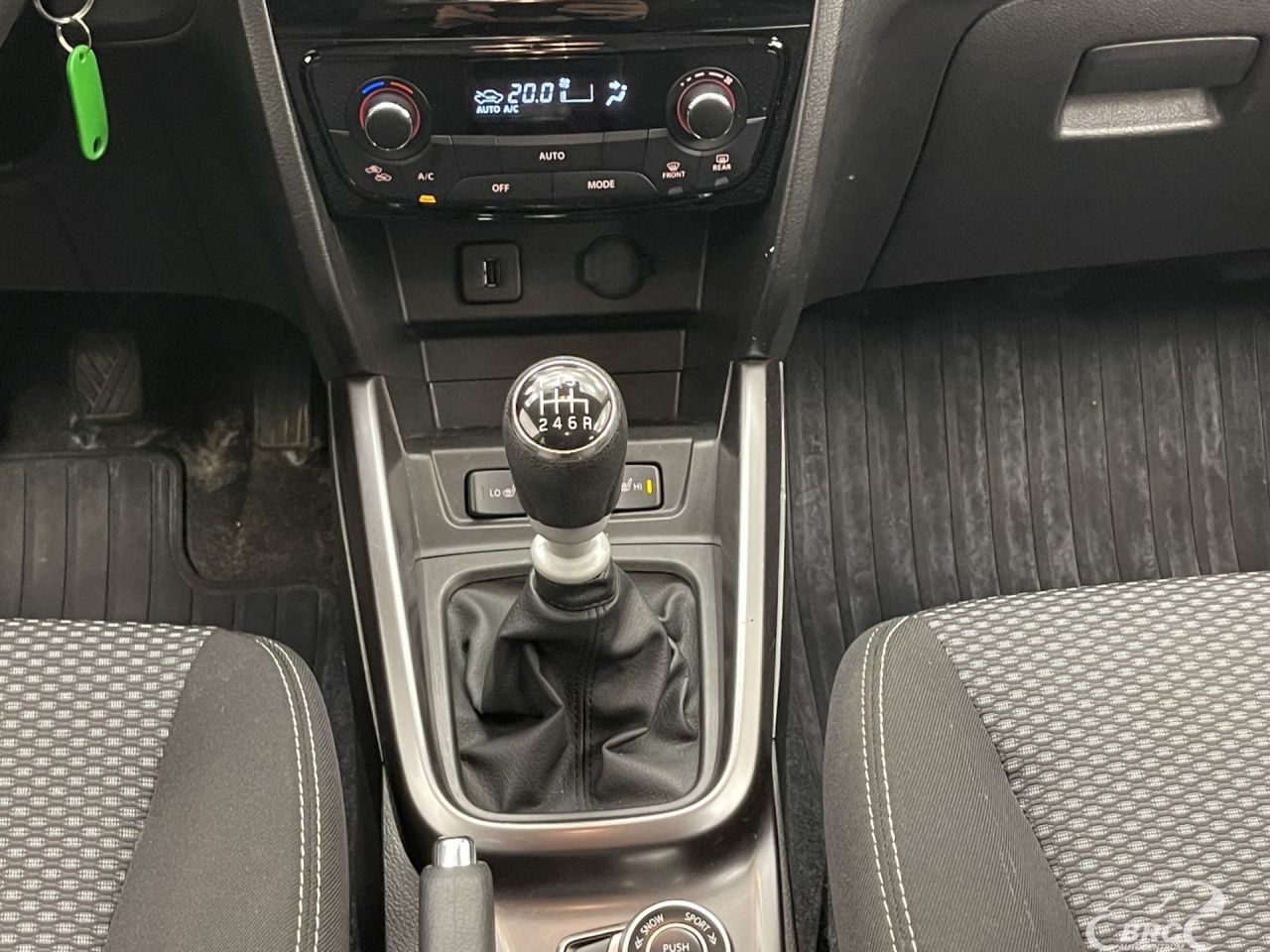 Suzuki Vitara | 31