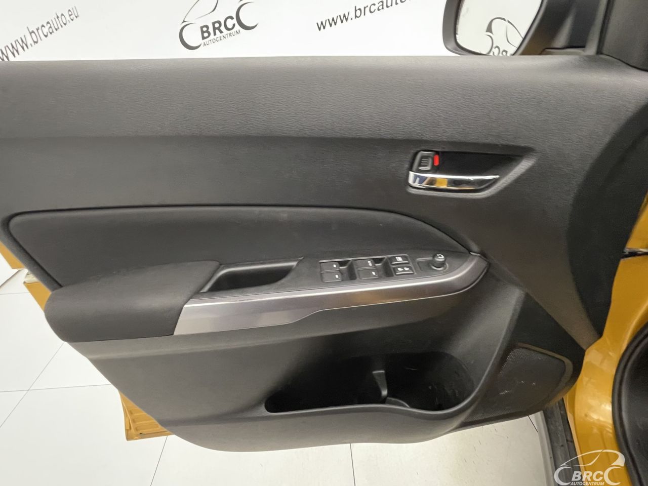 Suzuki Vitara | 19