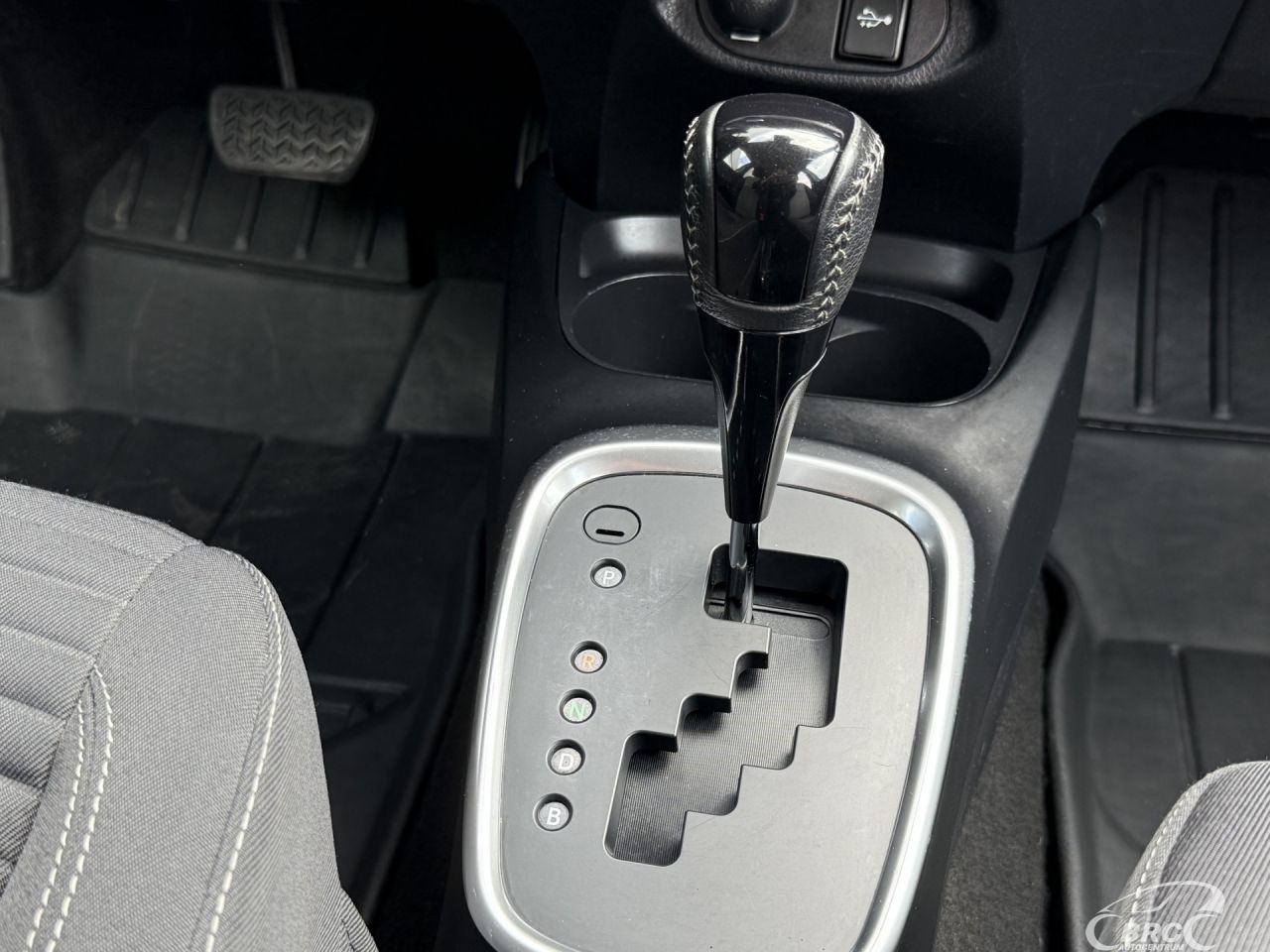 Toyota Yaris | 31
