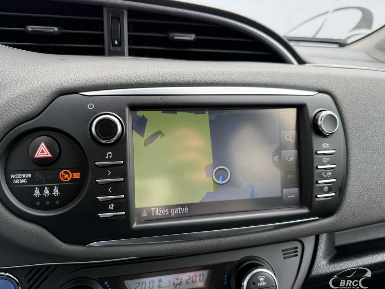 Toyota Yaris | 35