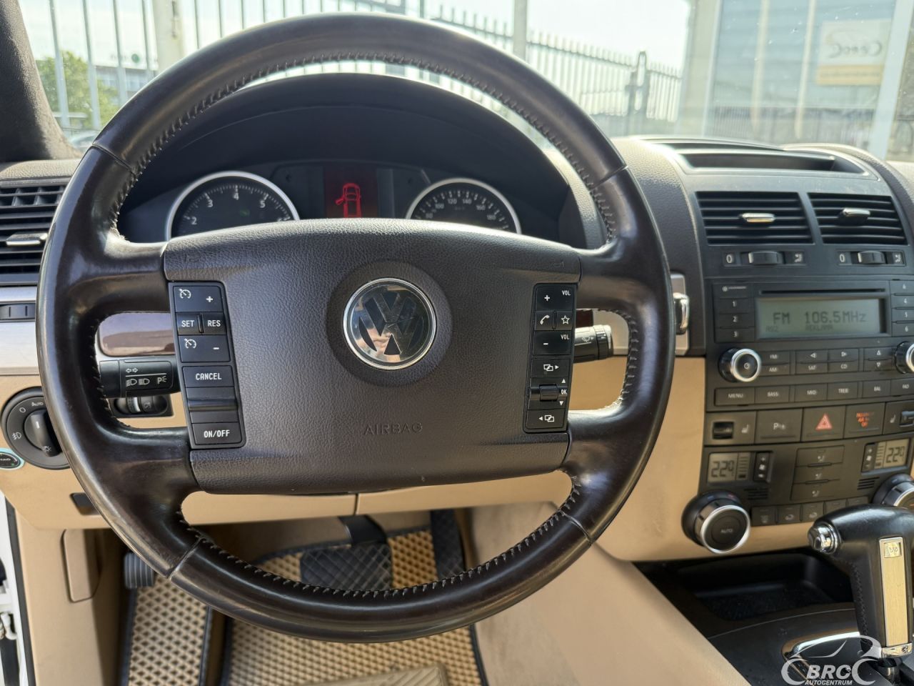 Volkswagen Touareg | 37