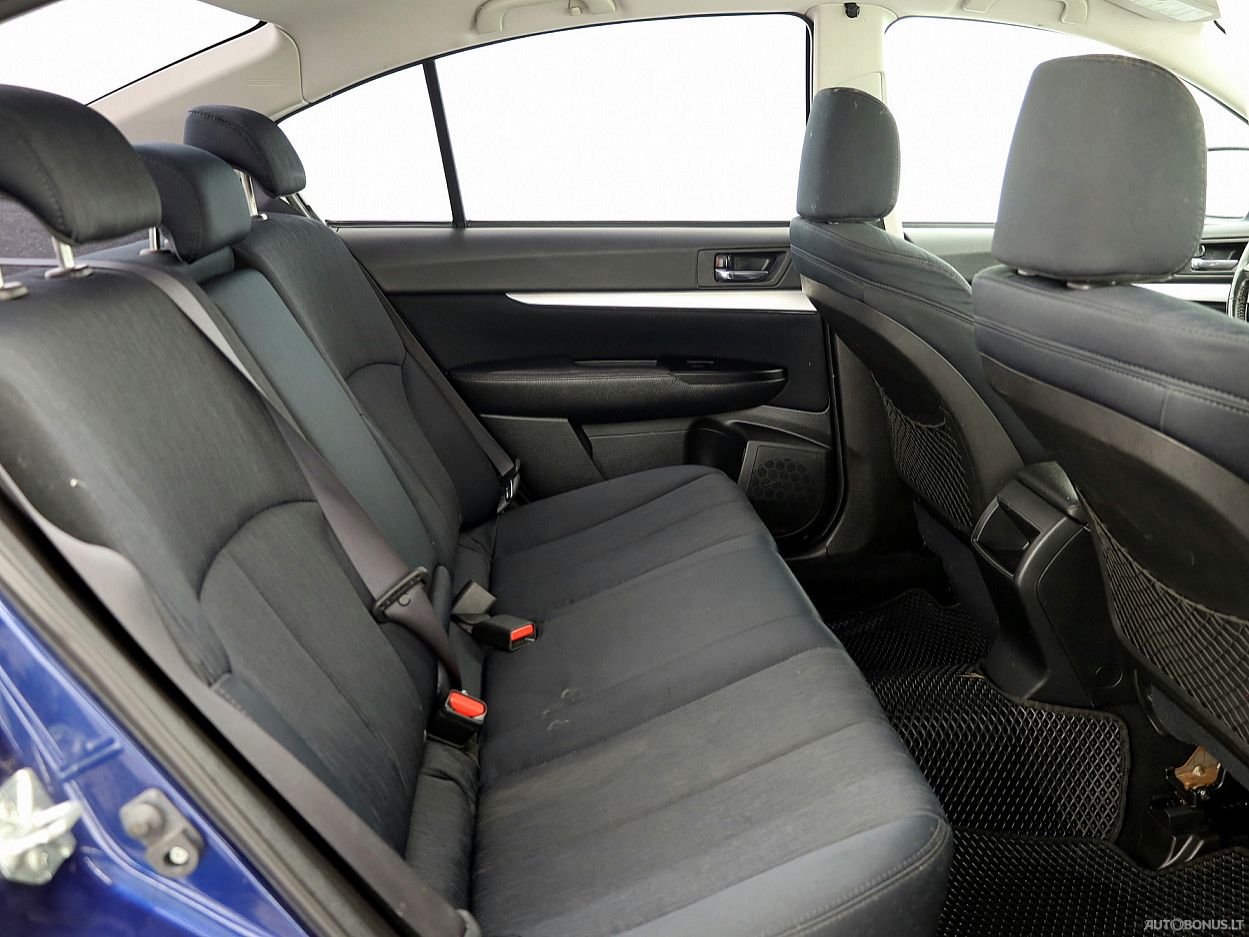 Subaru Legacy | 6