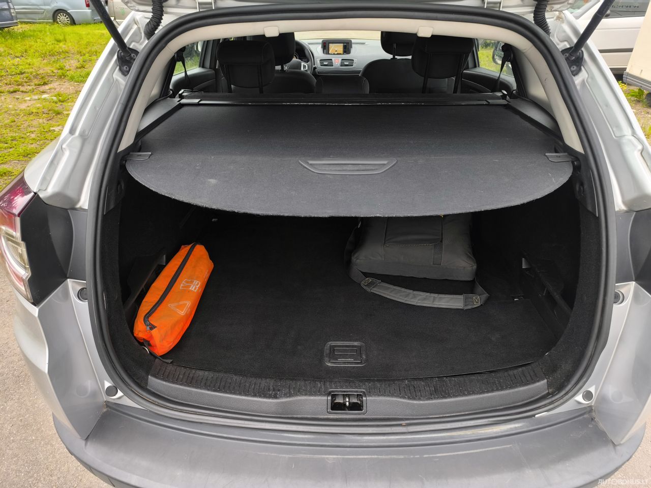 Renault Megane | 12