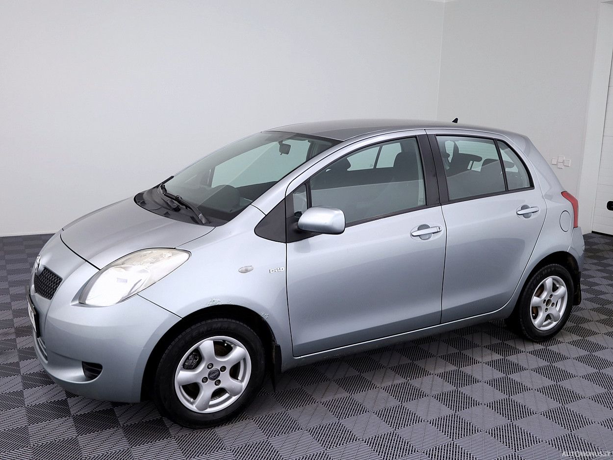 Toyota Yaris | 1