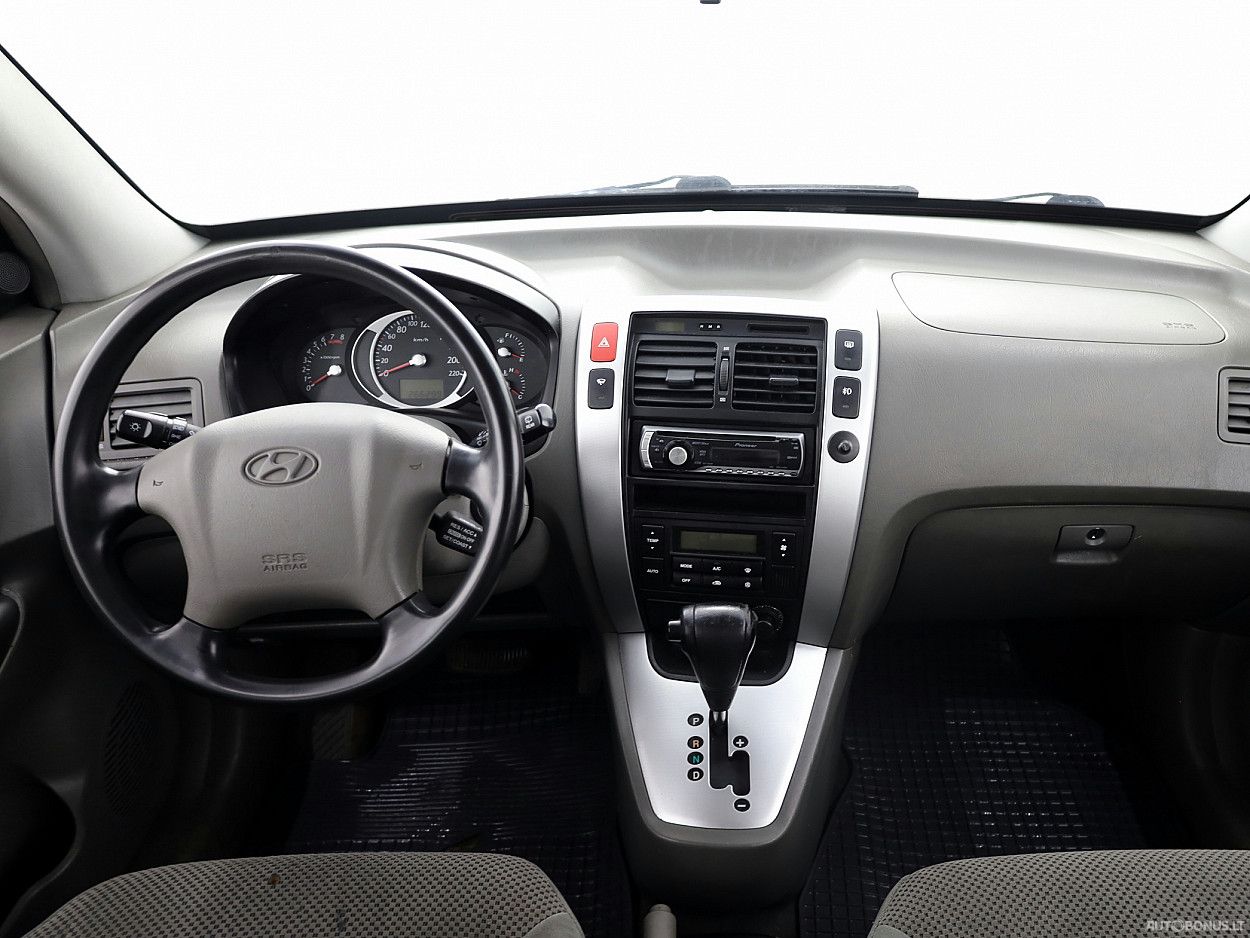 Hyundai Tucson | 4