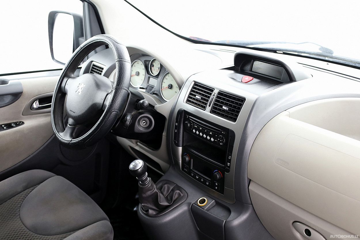 Peugeot Expert | 4