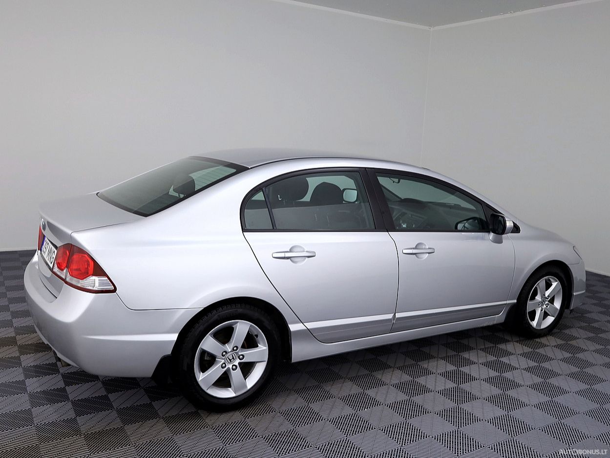 Honda Civic | 2