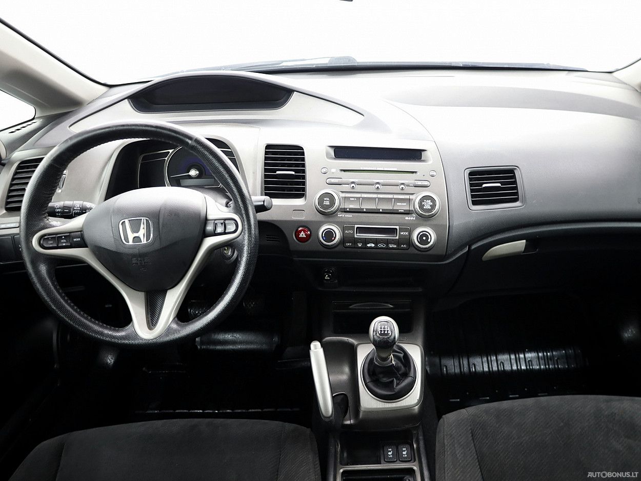 Honda Civic | 4