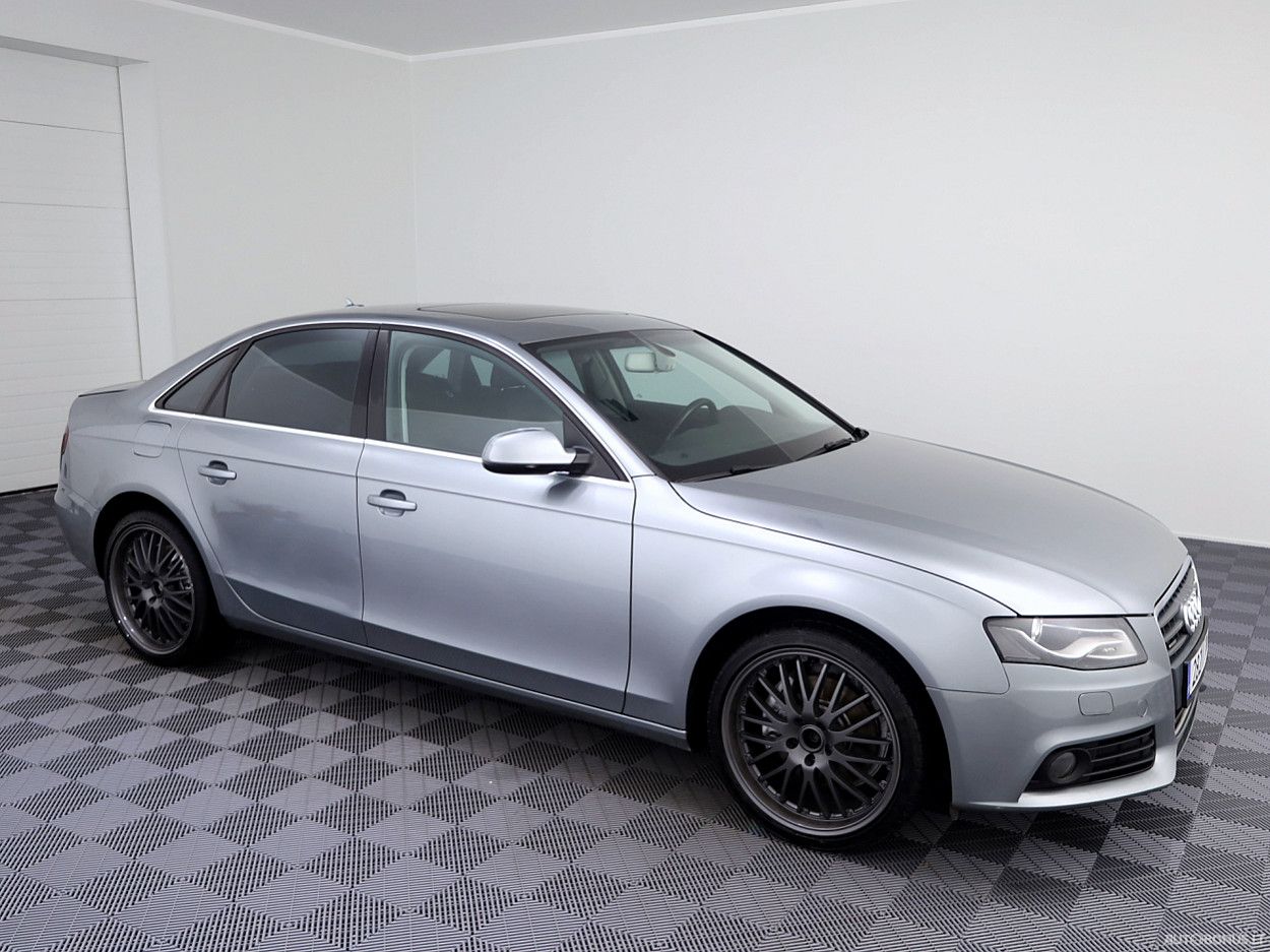 Audi A4, 2.0 l., sedanas