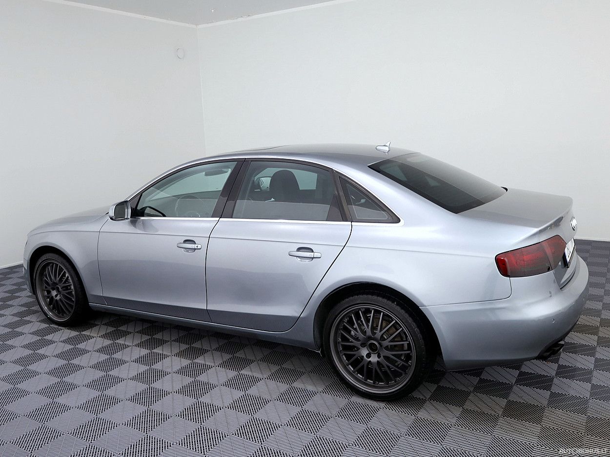 Audi A4 | 4