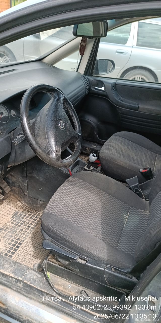 Opel Zafira | 4