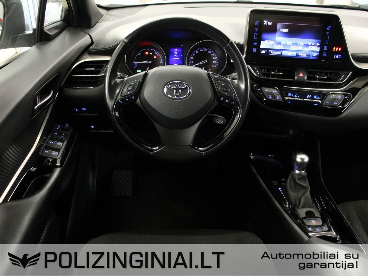 Toyota C-HR | 6
