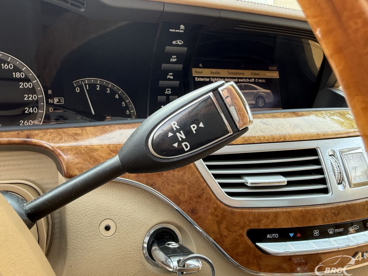 Mercedes-Benz S500 | 24
