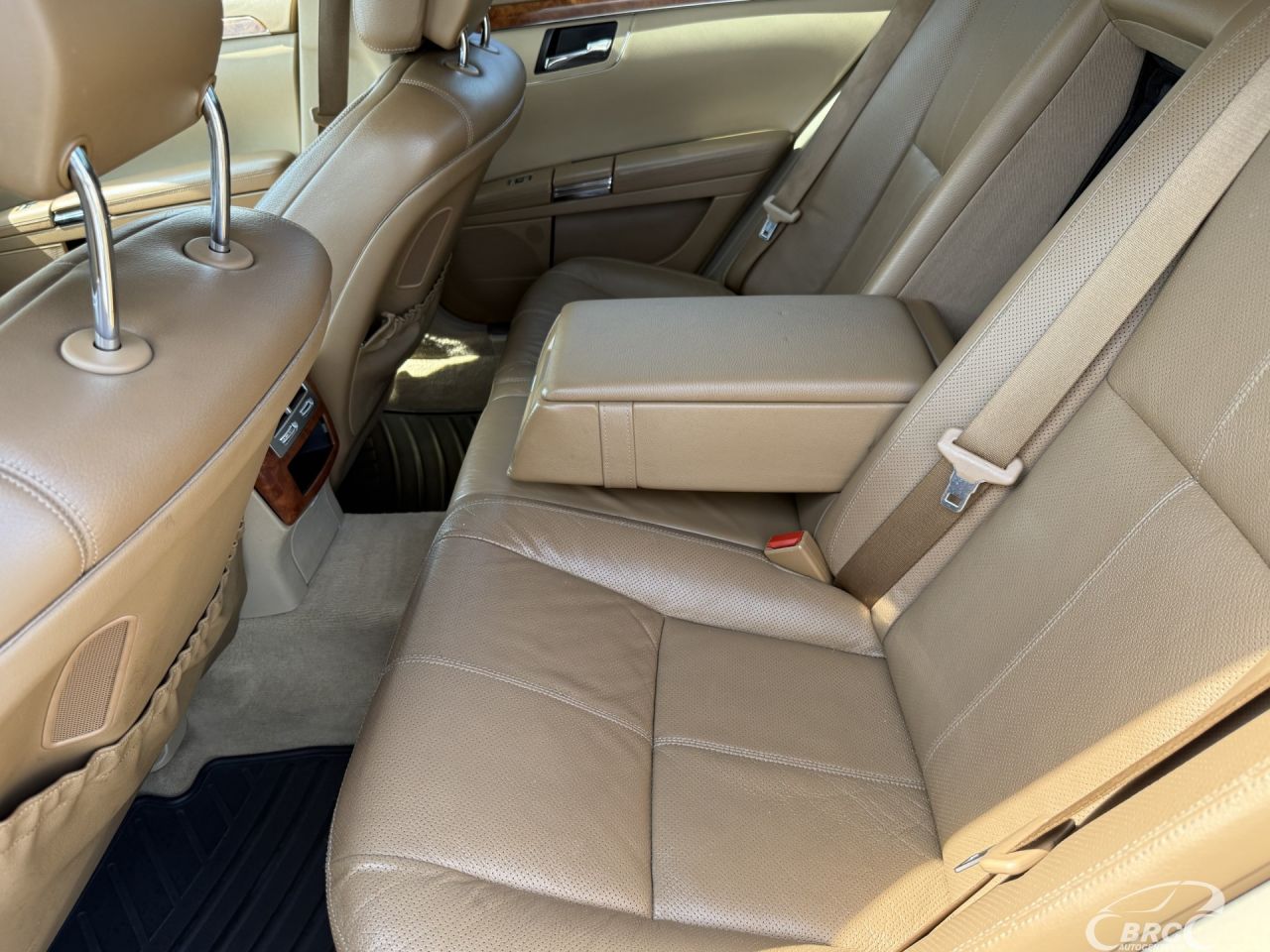 Mercedes-Benz S500 | 14