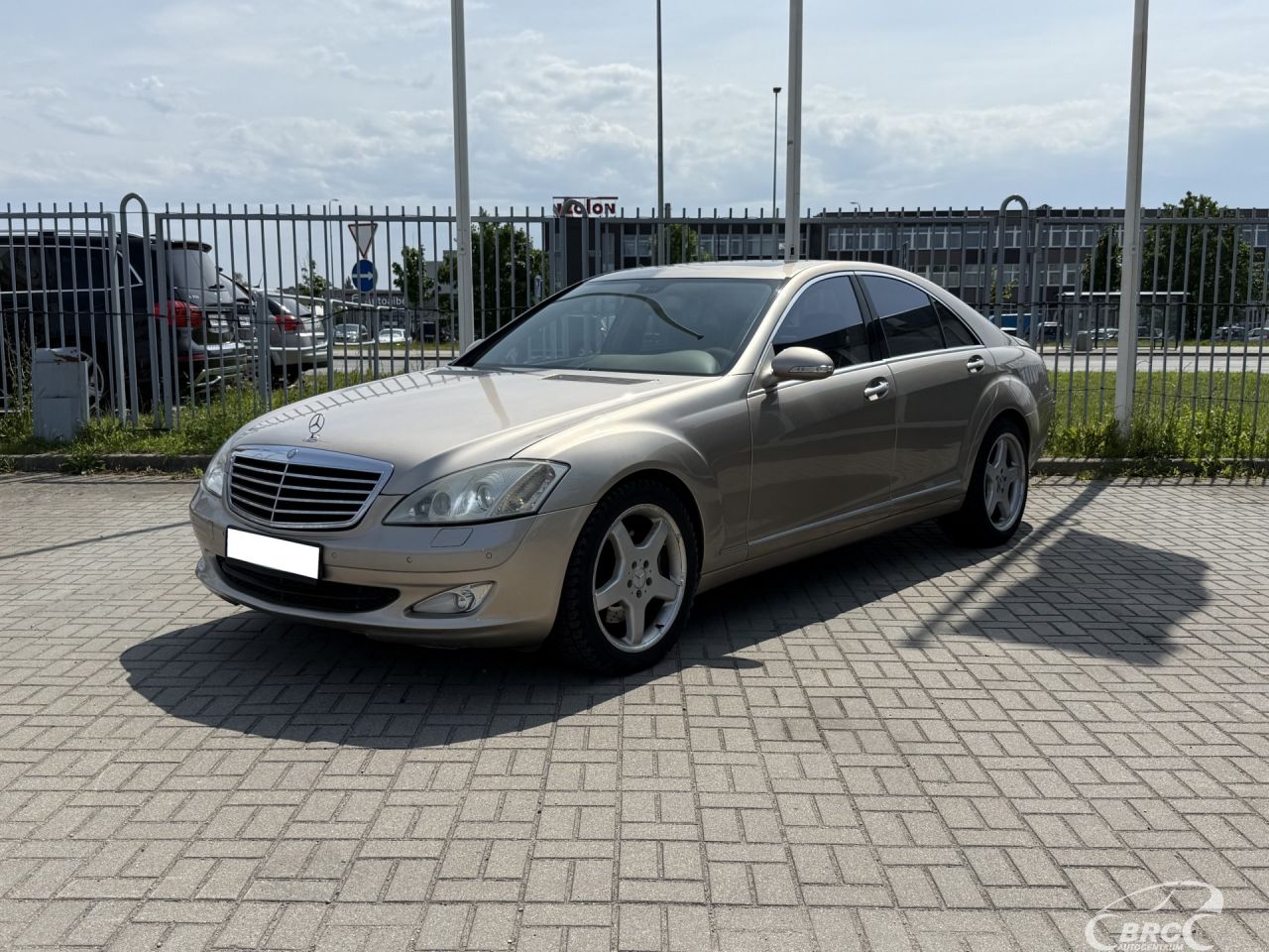 Mercedes-Benz S500