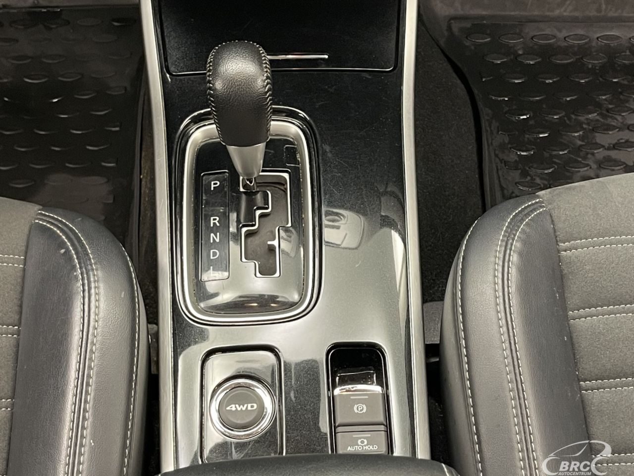 Mitsubishi Outlander | 19