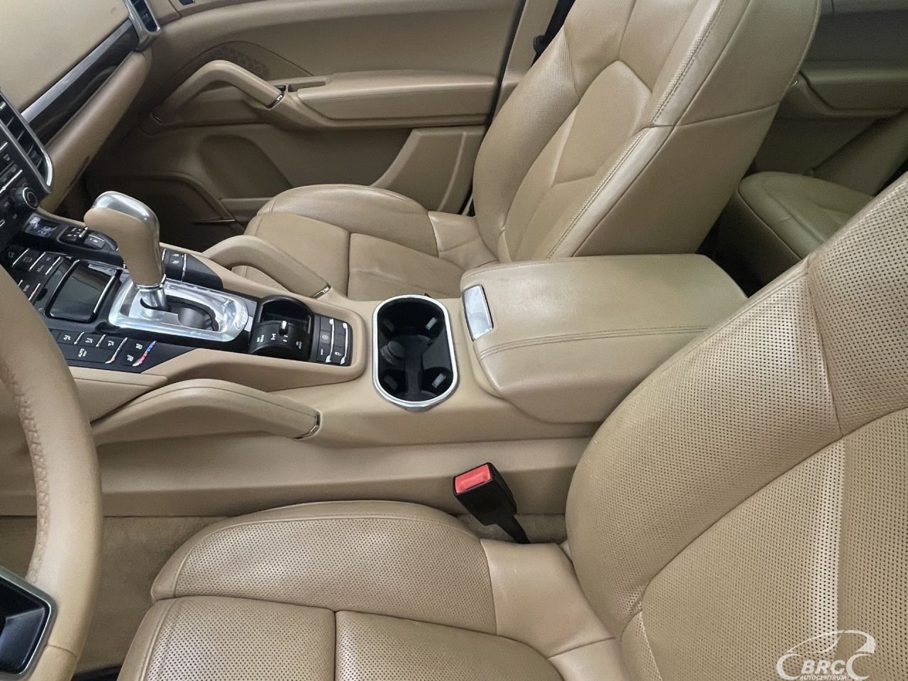 Porsche Cayenne | 23