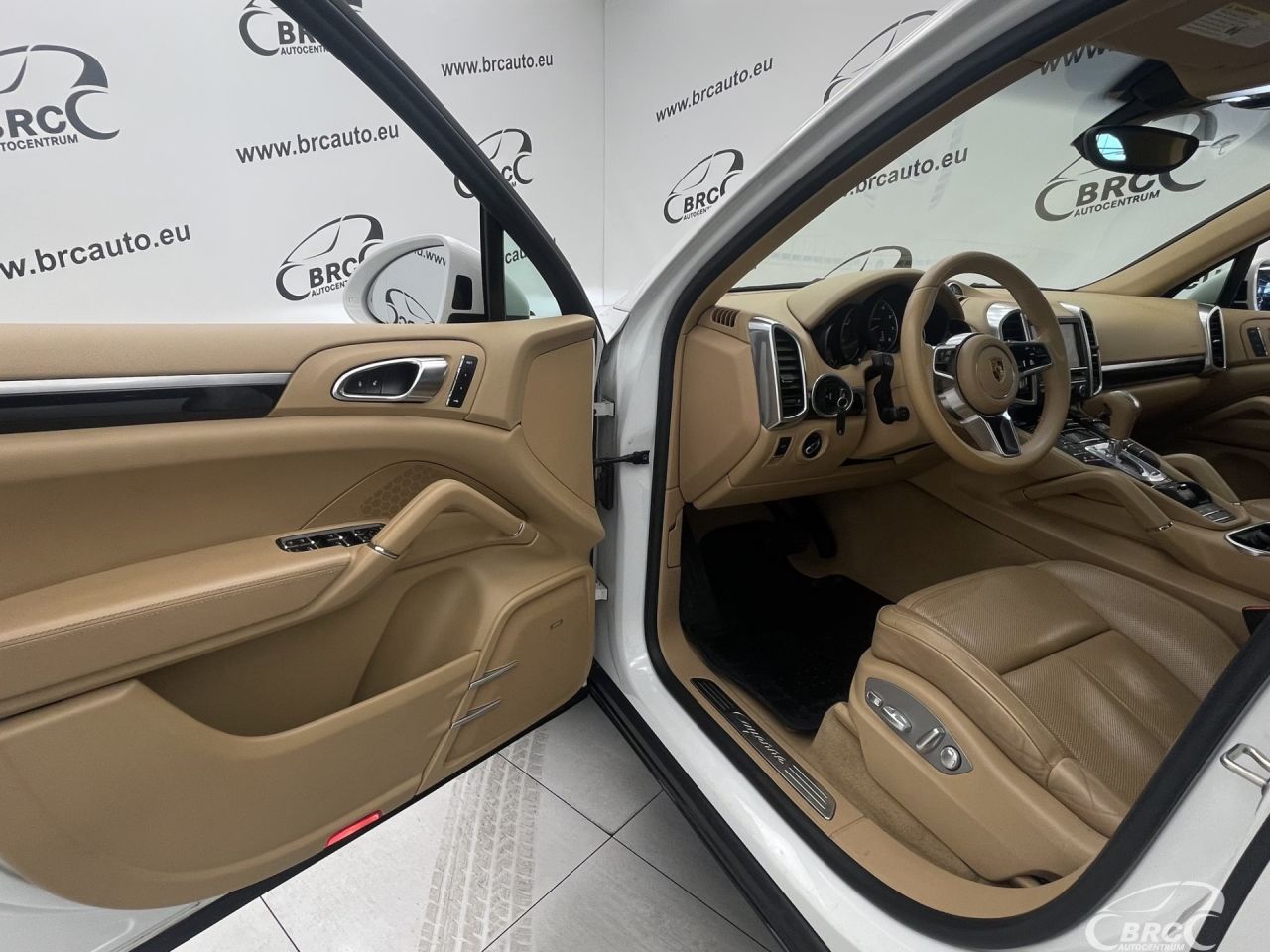Porsche Cayenne | 18