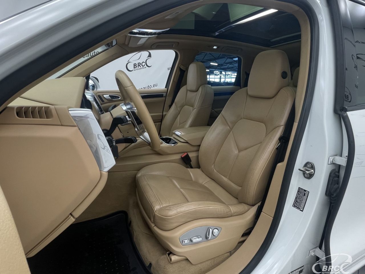 Porsche Cayenne | 22