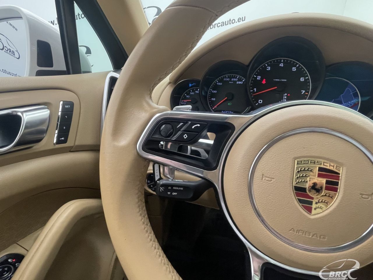 Porsche Cayenne | 29
