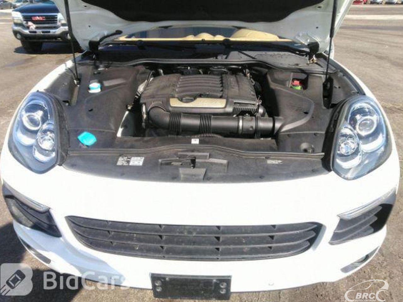 Porsche Cayenne | 52