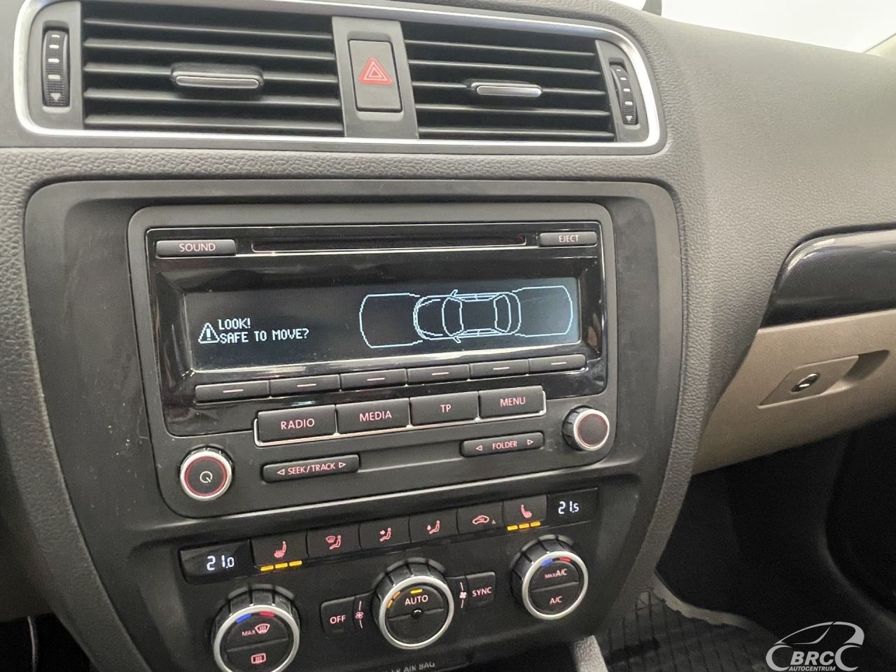 Volkswagen Jetta | 28