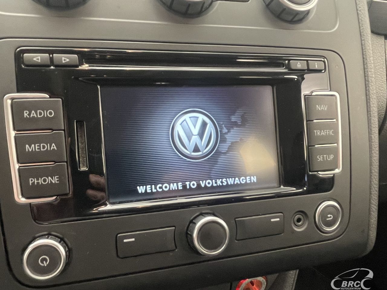 Volkswagen Touran | 28
