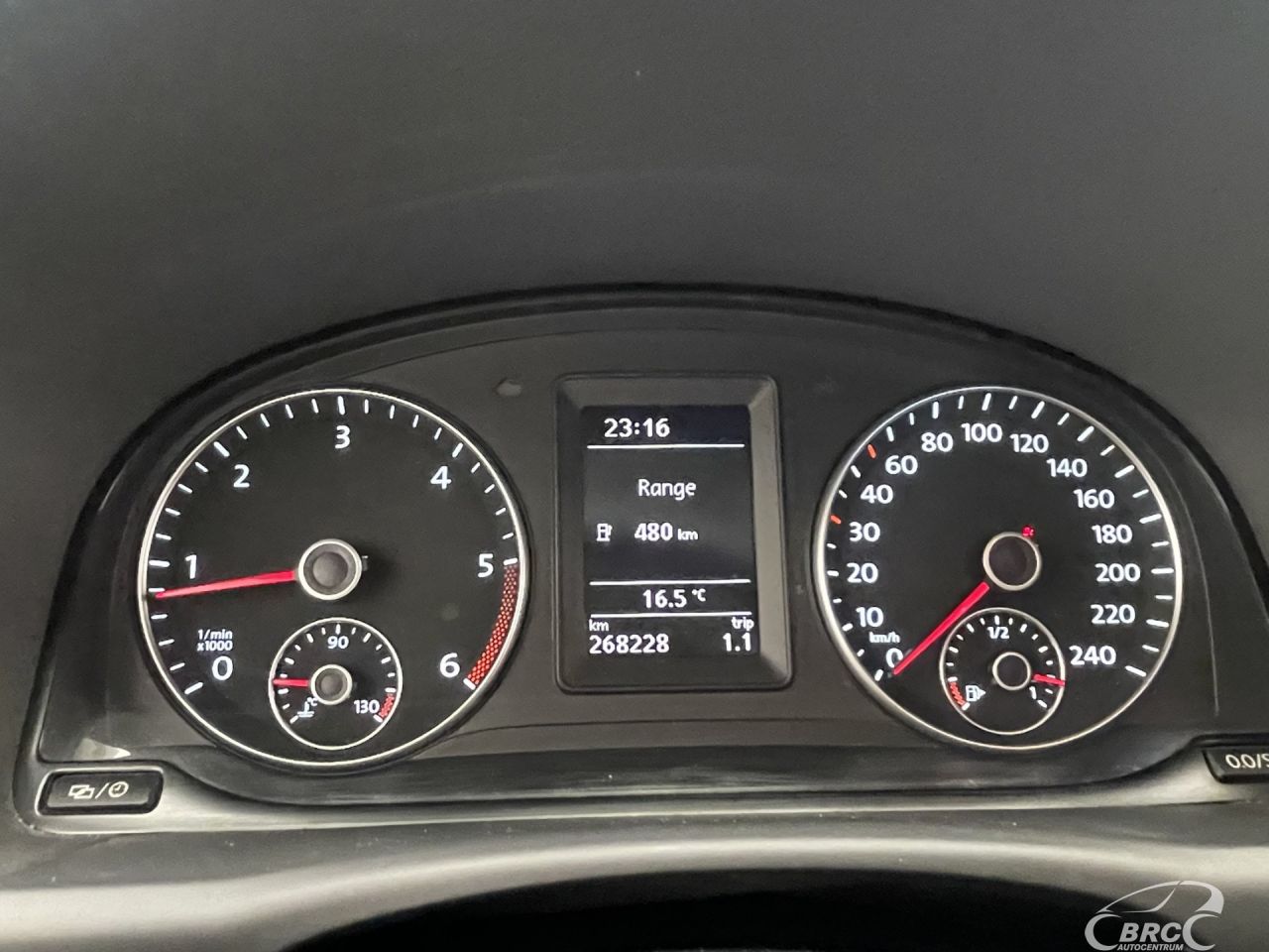 Volkswagen Touran | 27