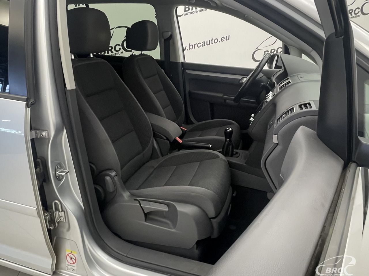 Volkswagen Touran | 6
