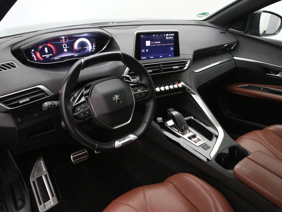 Peugeot 3008 | 15